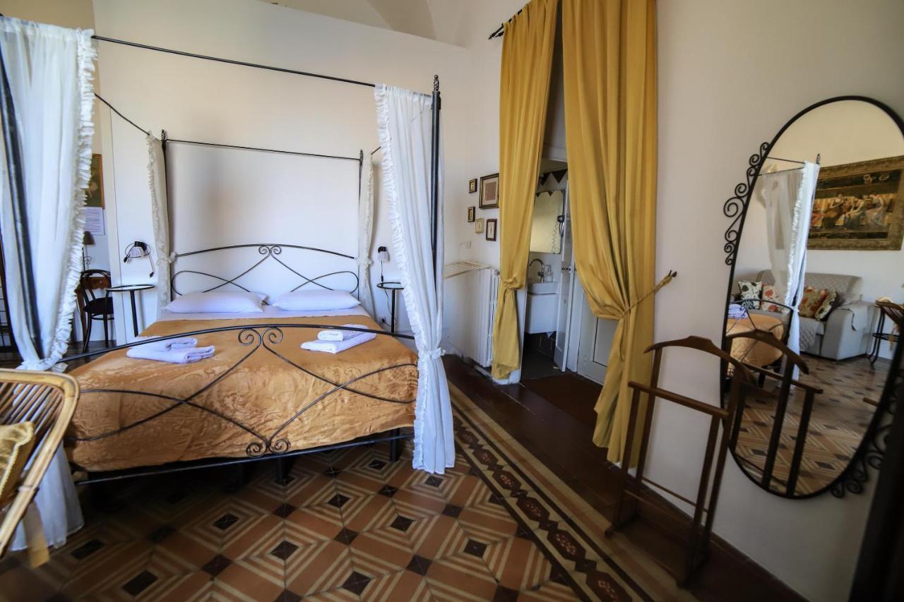 مبيت وإفطار غالّيبولي Palazzo Barba المظهر الخارجي الصورة